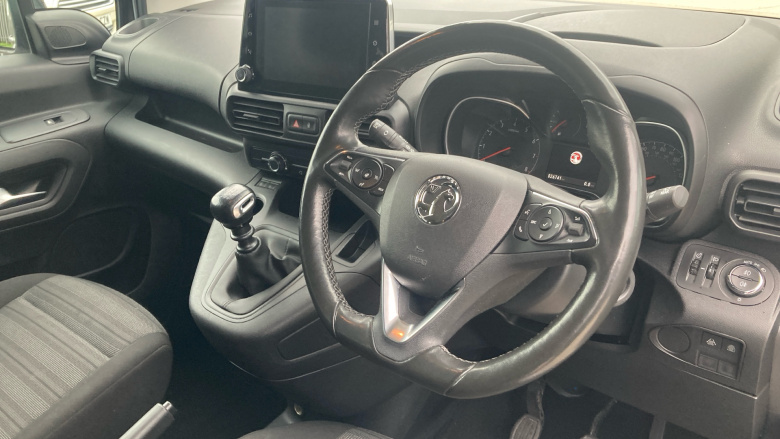 Vauxhall Combo Life 1.5 Turbo D SE 5dr Diesel Estate